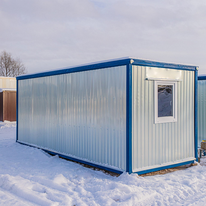 Оцинкованная бытовка 6 метров с электрикой и отделкой ДВП — фото 2